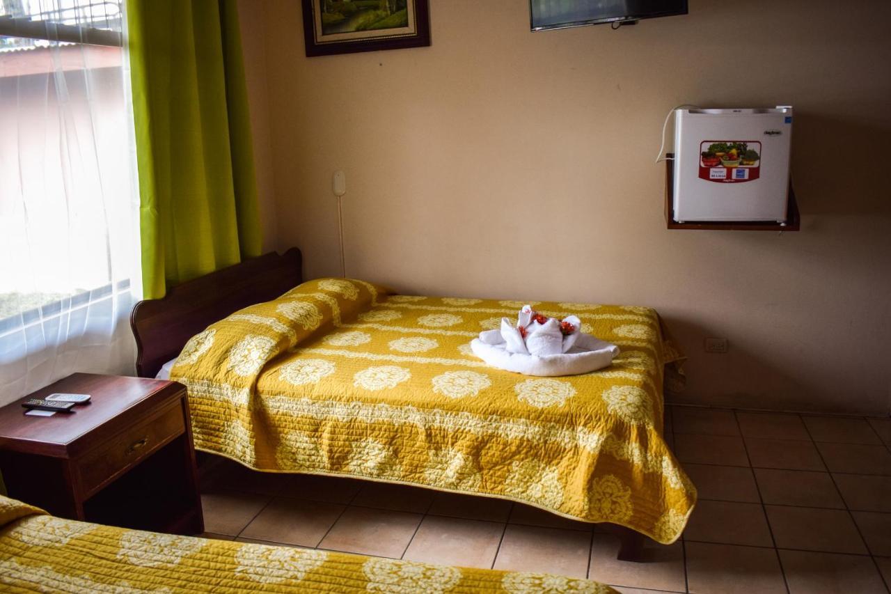Hotel La Choza Inn La Fortuna Dış mekan fotoğraf